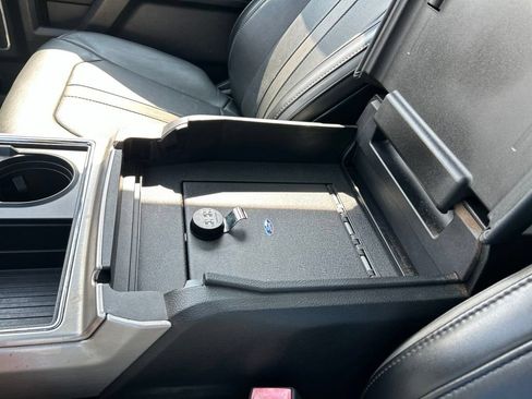 Used 2019 Ford F450 Platinum w/ Platinum Ultimate Package AWD/4WD image 37