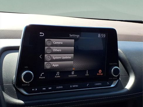 Used 2023 Nissan Rogue S FWD image 28