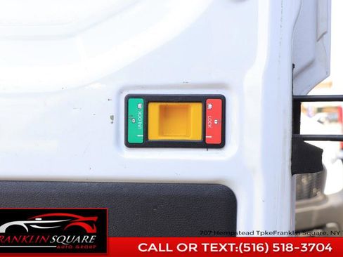 Used 2019 Ford Transit 250 148 Medium Roof image 19