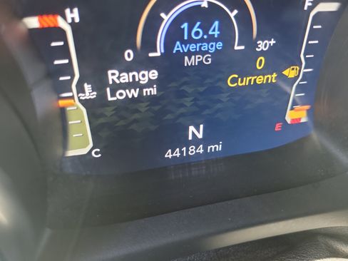 Used 2021 Jeep Wrangler Sport AWD/4WD image 29