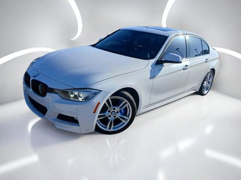 Used 2015 BMW 328i Sedan RWD image 2