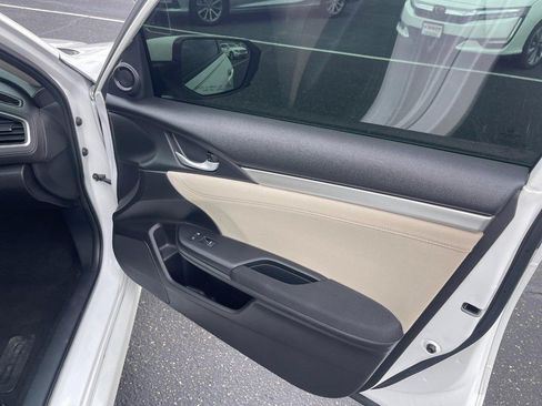 Used 2016 Honda Civic EX-T image 9