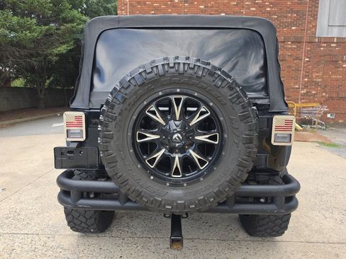 Used 2013 Jeep Wrangler Unlimited Sport AWD/4WD image 4