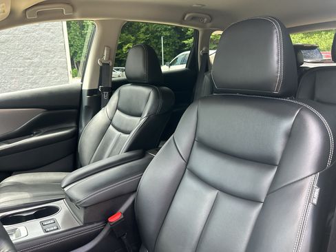 Certified 2024 Nissan Murano SV w/ SV Midnight Edition Package FWD image 22