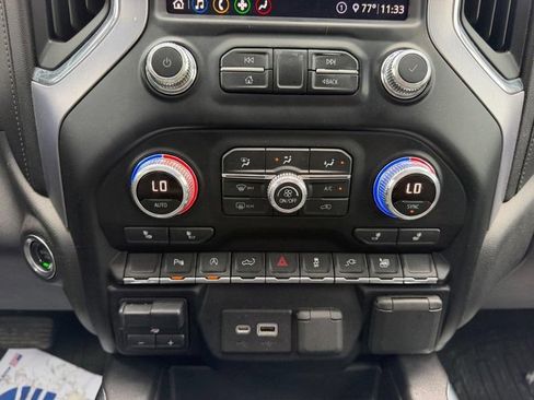 Used 2020 GMC Sierra 1500 Elevation w/ Elevation Value Package AWD/4WD image 14