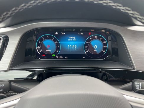 New 2026 Volkswagen Atlas Cross Sport SE AWD/4WD image 16