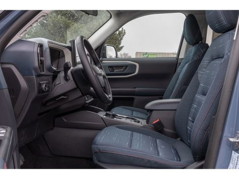 Used 2025 Ford Bronco Sport Heritage w/ Convenience Package image 15