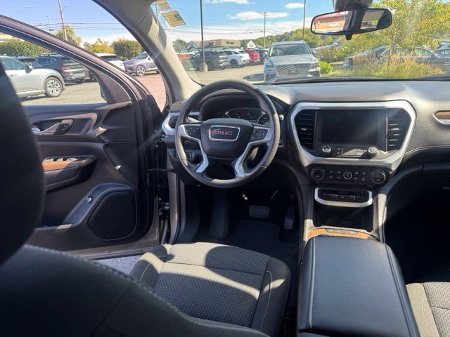 Used 2023 GMC Acadia SLE w/ Driver Convenience Package AWD/4WD image 39