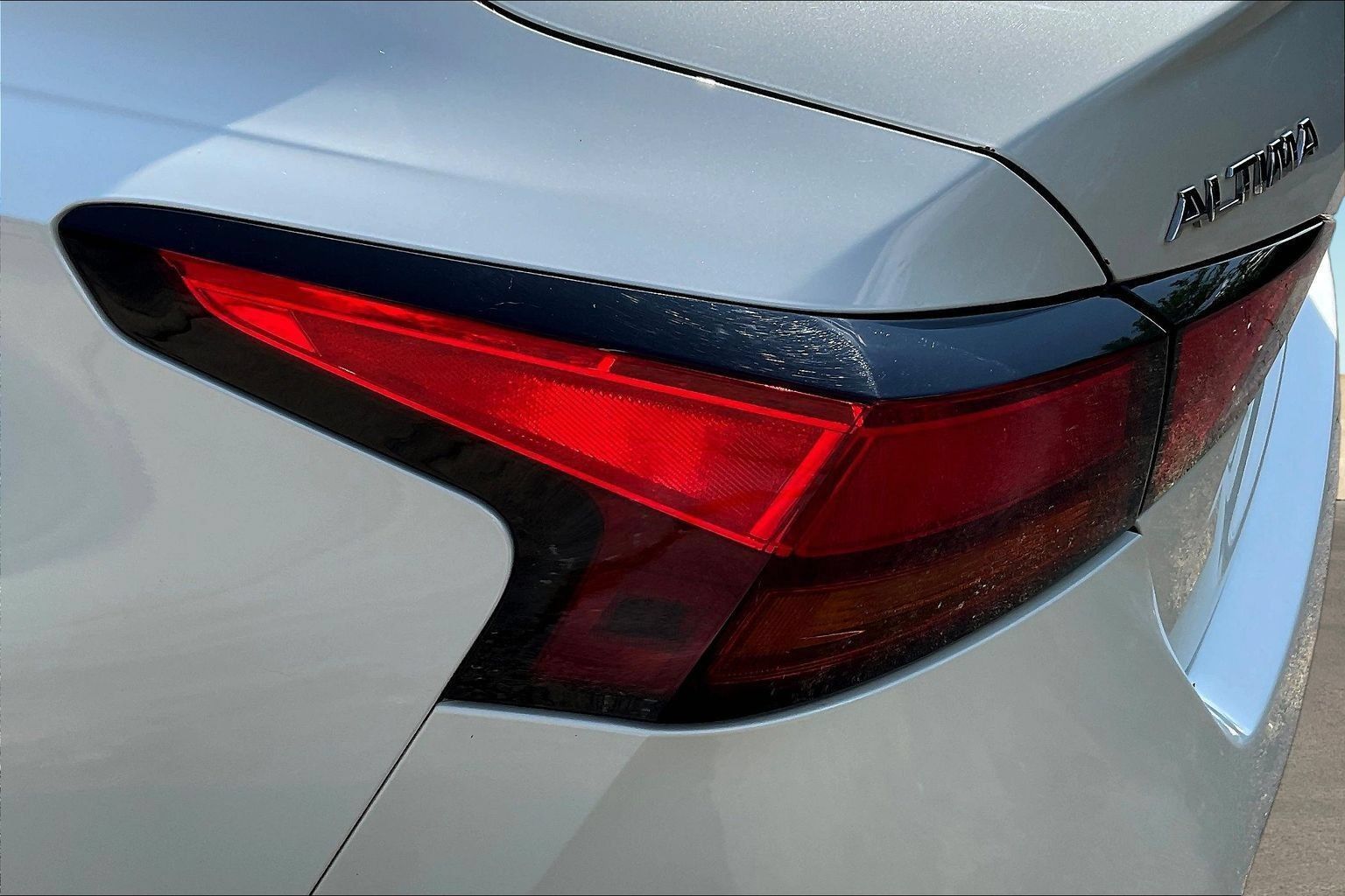 Used 2019 Nissan Altima 2.5 Platinum AWD/4WD image 22