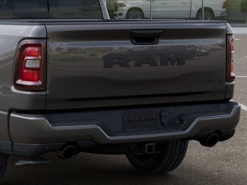 New 2026 RAM 1500 Express AWD/4WD image 21