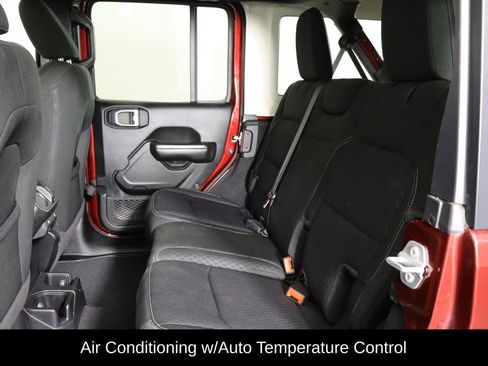Used 2021 Jeep Wrangler Unlimited Sport AWD/4WD image 16