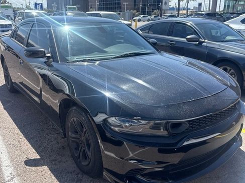 Used 2023 Dodge Charger SXT RWD image 10