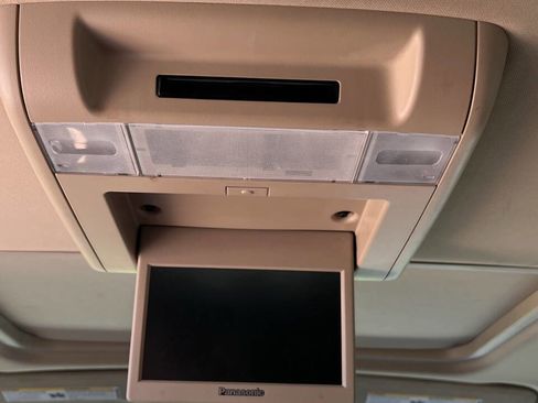 Used 2009 Cadillac Escalade ESV 2WD image 28