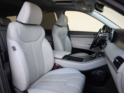 Used 2022 Hyundai Palisade SEL w/ 8P Bench Seat Package FWD image 30