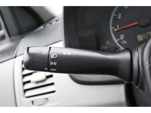 Used 2013 Toyota Corolla L image 17