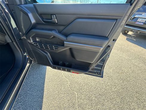 New 2025 Toyota Tacoma SR5 image 14