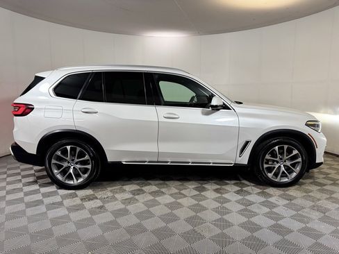 Used 2023 BMW X5 xDrive40i w/ Premium Package image 8