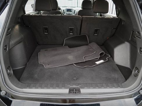 Certified 2022 Chevrolet Equinox LT AWD/4WD image 9