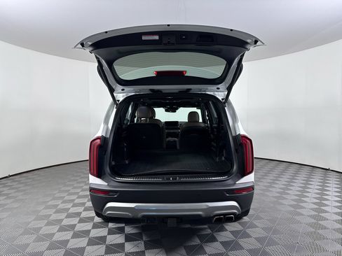 Used 2021 Kia Telluride SX w/ SX Prestige Package AWD/4WD image 11