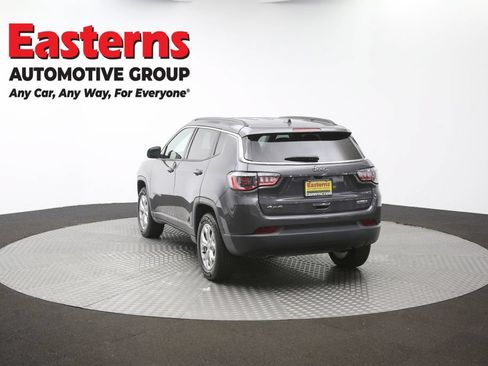 Used 2024 Jeep Compass Latitude AWD/4WD image 60