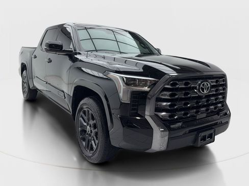 Used 2024 Toyota Tundra Platinum image 2