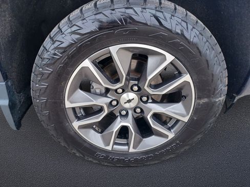 Used 2024 Chevrolet Silverado 1500 RST w/ Convenience Package II AWD/4WD image 27