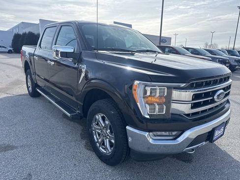 Used 2023 Ford F150 Lariat image 3