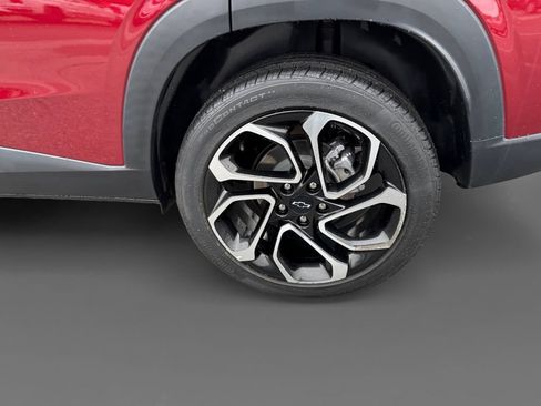 Used 2024 Chevrolet Trax RS w/ Driver Confidence Package FWD image 8