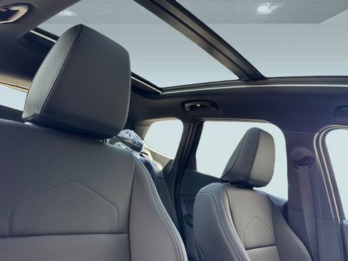 Used 2025 BMW X1 xDrive28i w/ Convenience Package image 13