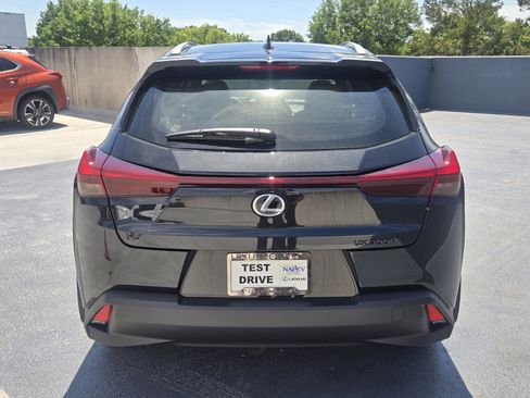 New 2026 Lexus UX 300h FWD image 8