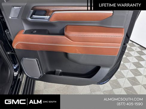 New 2026 GMC Sierra 2500 Denali Ultimate image 18