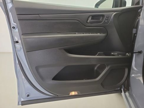 Used 2025 Honda Odyssey Sport-L image 21