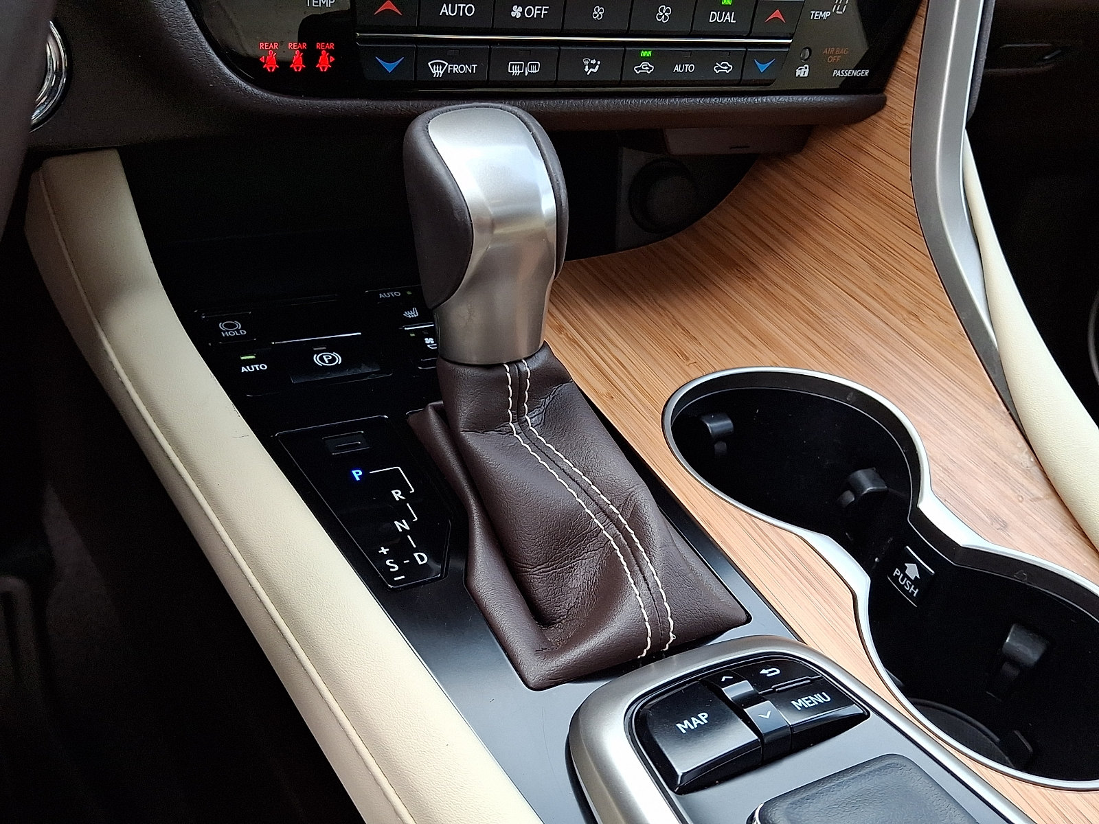 Used 2018 Lexus RX 350 AWD w/ Premium Package image 16