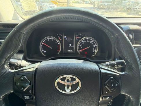 Used 2024 Toyota 4Runner TRD Off-Road Premium w/ Off Road Premium Plus Package AWD/4WD image 18