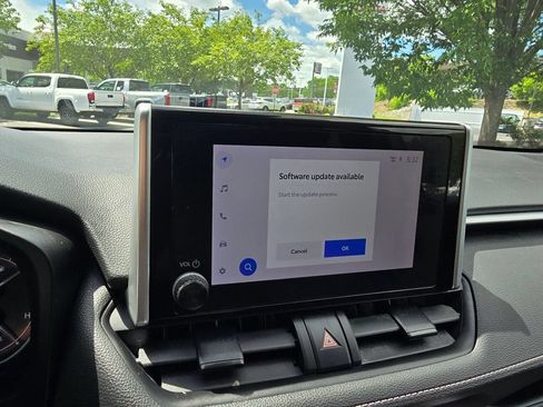Certified 2023 Toyota RAV4 LE AWD/4WD image 22