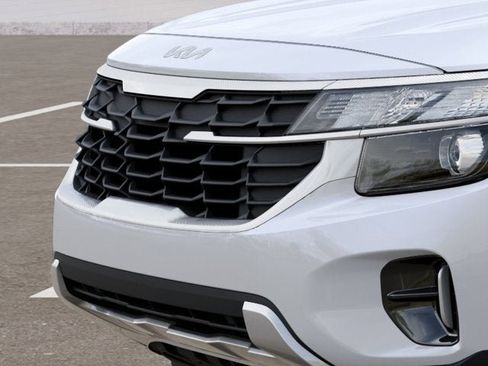 New 2026 Kia Seltos LX image 12