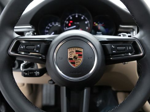 New 2026 Porsche Macan AWD/4WD image 14