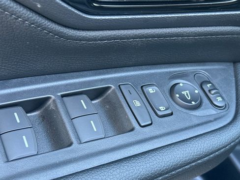 New 2026 Honda Odyssey Touring image 12