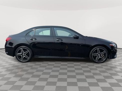 Used 2022 Mercedes-Benz A 220 4MATIC image 5