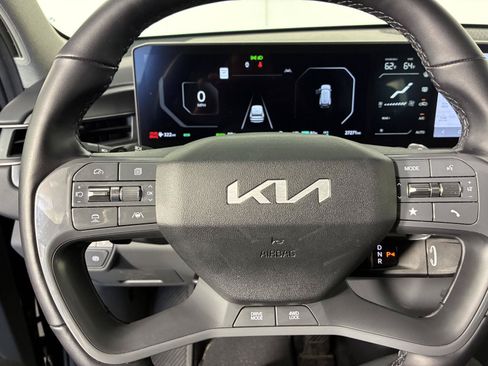 Used 2024 Kia EV9 Wind AWD/4WD image 63