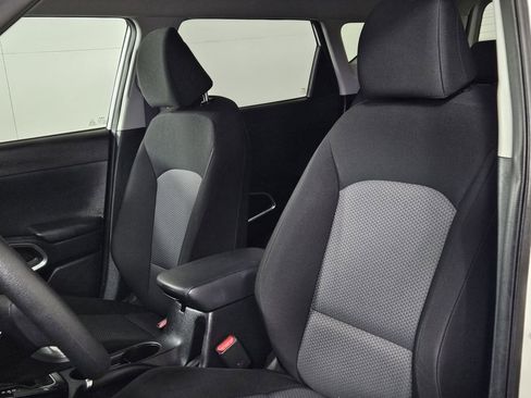 Used 2025 Kia Soul LX w/ LX Technology Package image 22