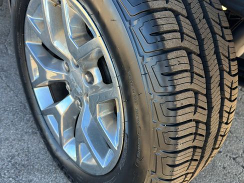 Used 2014 GMC Sierra 1500 SLT w/ SLT Crew Cab Value Package image 11