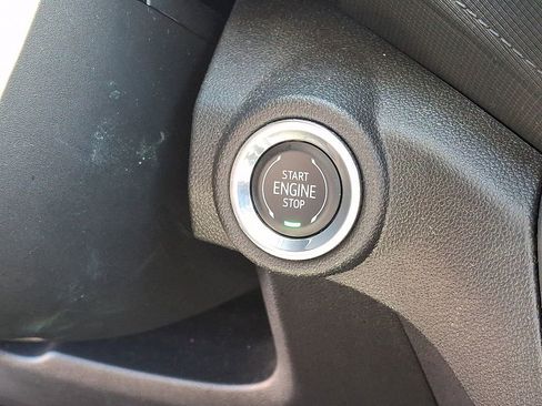 Used 2023 Chevrolet TrailBlazer LT FWD image 22
