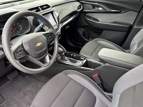 Certified 2023 Chevrolet TrailBlazer LT w/ Convenience Package AWD/4WD image 10