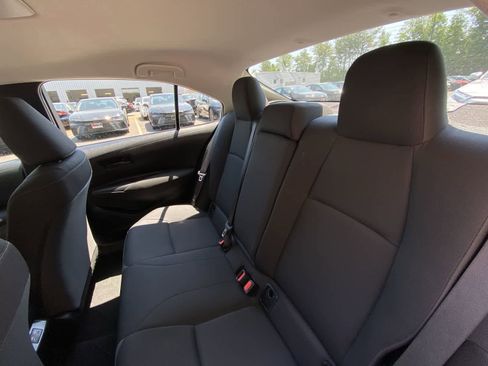 Used 2024 Toyota Corolla LE FWD image 25
