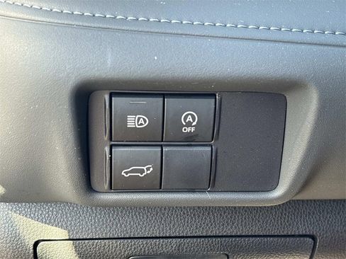 Used 2024 Toyota Highlander XSE image 43