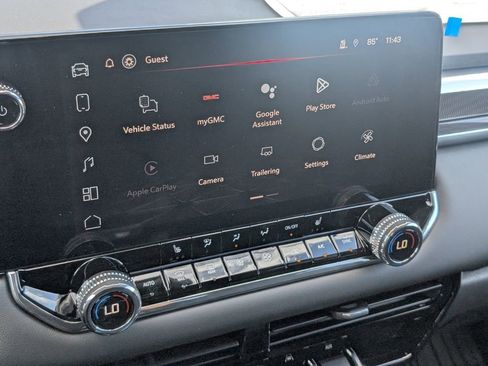 New 2026 GMC Canyon Elevation w/ Convenience Package RWD image 18