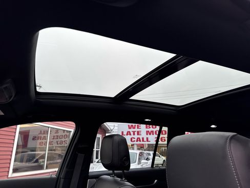 Used 2020 Cadillac XT6 Premium Luxury image 13