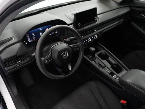 Certified 2023 Honda Accord EX image 3