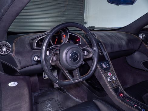 Used 2015 McLaren 650S Coupe image 25